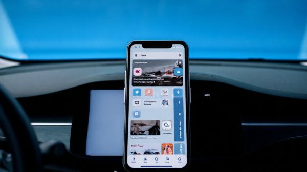 Les meilleures plateformes pour suivre l'actualité auto en 2026